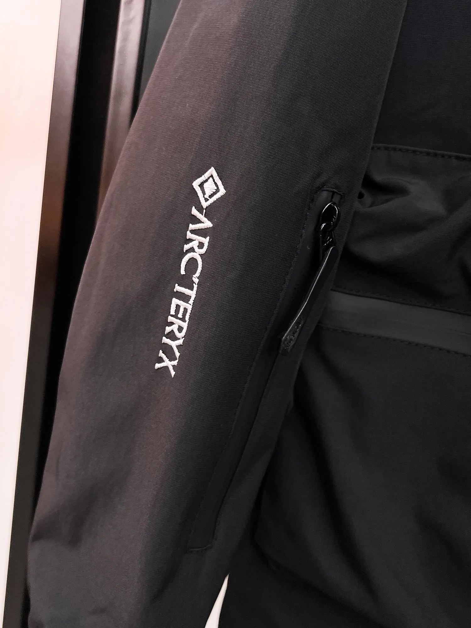 Same Style， ， 2026 New Arrival ， Original Premium Breathable ， ， ， Quality。 ， Sizes：M～3XL